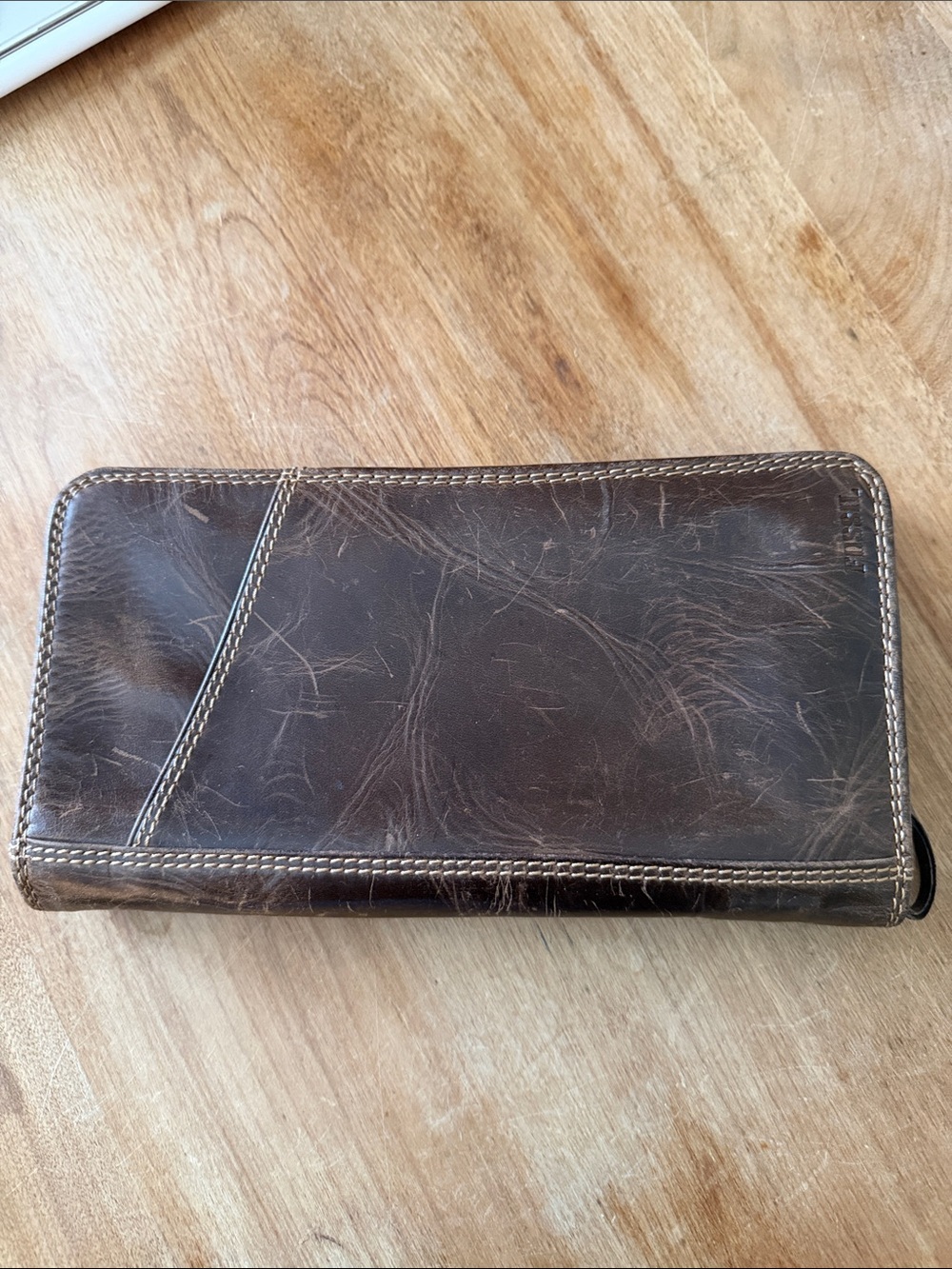 Men's Brown Leather Zip Wallet - Classic Travel Organizer